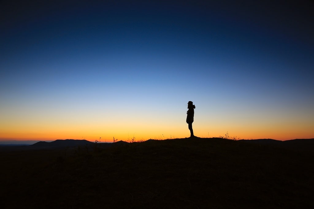 Horizon Silhouette Mountain Light Cloud Sky 835 Pxhere.com Min